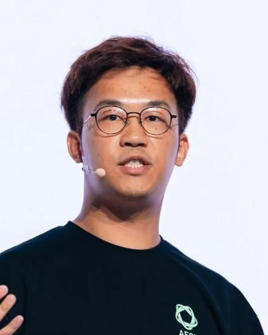 Leo Li, Co-Founder and Chief Technology Officer of AEON